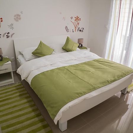 Apartments Malina Вир Екстериор снимка